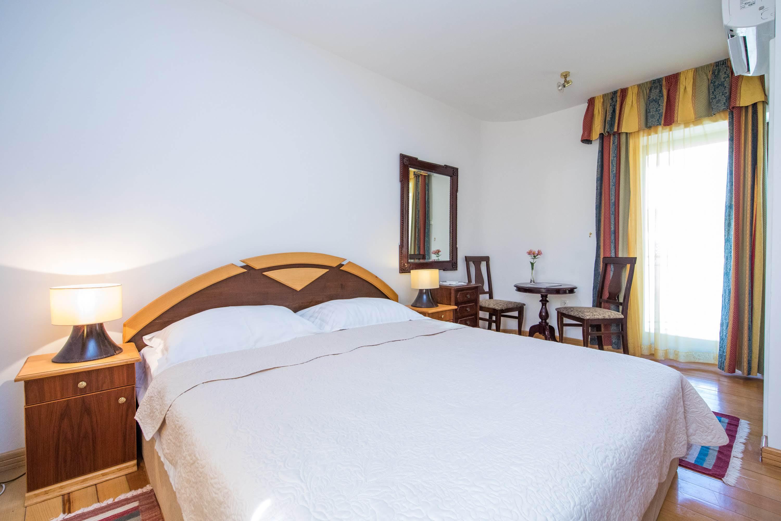 Guest House J&J Zaton  Buitenkant foto