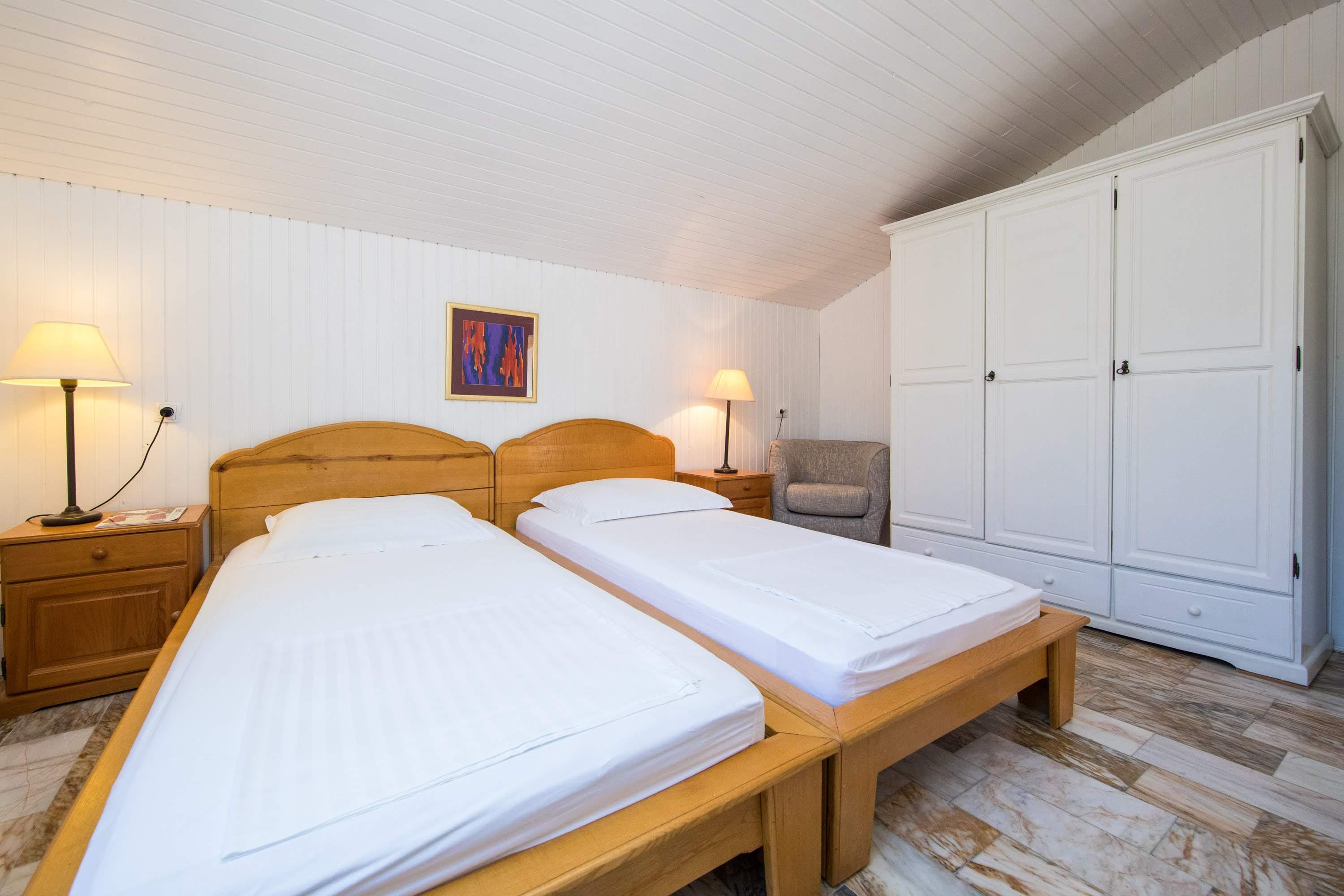 Guest House J&J Zaton  Buitenkant foto